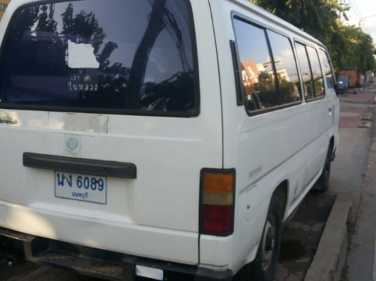 URVAN มือเดียว เครื่อดีเซล TD25 พร้อมใช้ ราคาประหยัด URVAN มือเดียว เครื่อดีเซล TD25 พร้อมใช้ ราคาประหยัด