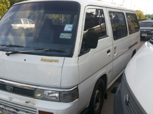 URVAN มือเดียว เครื่อดีเซล TD25 พร้อมใช้ ราคาประหยัด