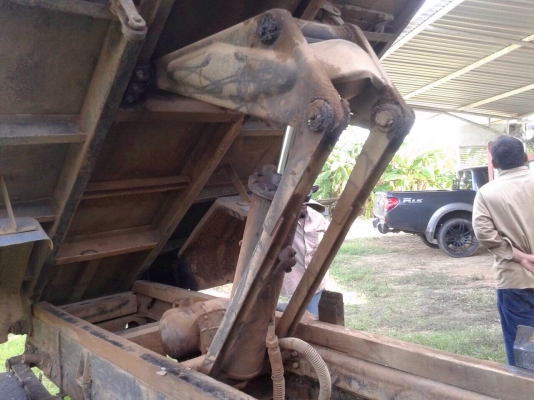 ขายรถหกล้อดัมพ์ TOYOTA BU20 เครื่อง Isuzu 110 แรง กระบะดัมพ์ ขายรถหกล้อดัมพ์ TOYOTA BU20 เครื่อง Isuzu 110 แรง กระบะดัมพ์