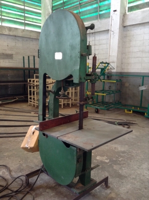 เลื่อยสายพานผ่าไม้ขนาดมูเลย์ 26"