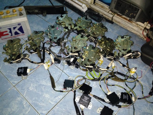 ประตูดูดรถตู้ commuter ventury ตรงรุ่น แท้ญี่ปุ่น ติดตั้งที่ร้านรับประกันตลอดชีพ