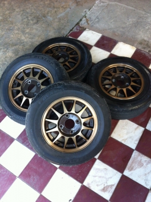 แม็คพร้อมยาง สภาพสวย แม็คพร้อมยาง สภาพสวย