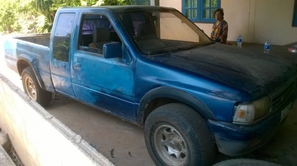 ขาย ISUZU TFR 87 ปี 2533 เครื่องแน่นไม่หลวมไม่ไอ คัสซีดี คอมแอร์มี สภาพต้องเก็บสีหน่อย ทะเบียนพร้อมโอนครับ