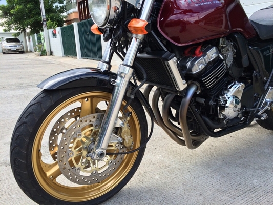Re:  ขาย Honda cb400 ปี98 Version s สวยๆพร้อมของแต่ง