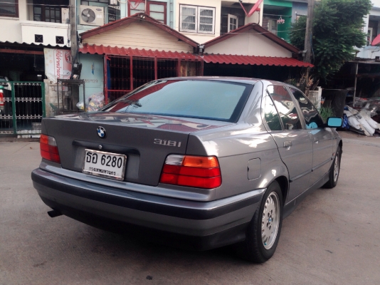 ขาย BMW 318 IA E36 ปี 95 เดิมๆ เครื่องดี ช่วงล่างเยี่ยม แอร์เย็นฉ่ำ ภาษี 59 ประกัน 3+ แก๊ส LPG ประหยัดมากๆ ไม่เคยชน  ขาย 149000 บาท 0889419663
