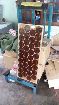 ขายแผ่นโซล่าเซลล์มือสอง17โวล 50วัตรแผ่นละ 950 บาท(มาใหม่)