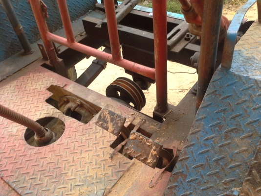 ขายโครงรถอีแต๋น ช่วงล่วง เกียร์พร้อมใช้งาน