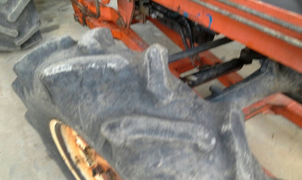 รถไถยันม่า45รถพร้อมใช้เจ้าของร้อนเงินสภาพร้อมใช้อุปกรณ์ครบตามรูป รถไถยันม่า45รถพร้อมใช้เจ้าของร้อนเงินสภาพร้อมใช้อุปกรณ์ครบตามรูป