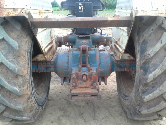 ขายรถไถฟอรด์5000 T3 มีแต่ตัว เอกสารซือขาย