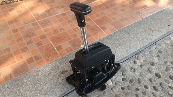 ขายด้ามเข้าเกียร์ออโต้ทรงตัว T แบบคลาสสิค