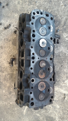 ขายฝาสูบเครื่องยนต์นิสสัน Ld20 turbo 6250 บาท