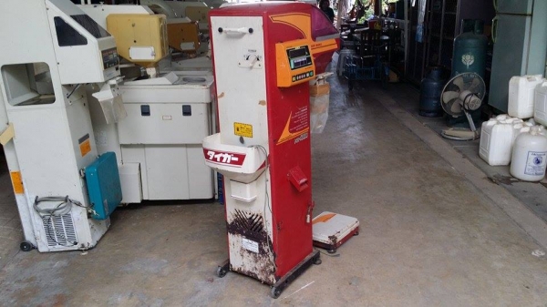 เครื่องชั่งพร้อมคัดแยกเมล็ด  YANMAR   รุ่น KR1300 เก่าญี่ปุ่น สภาพสวย เครื่องพร้อมใช้งาน