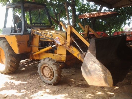 CASE 580F หน้าตัก หลังขุด เครื่องเดิม ปั้มเดิม ขับ4ล้อ