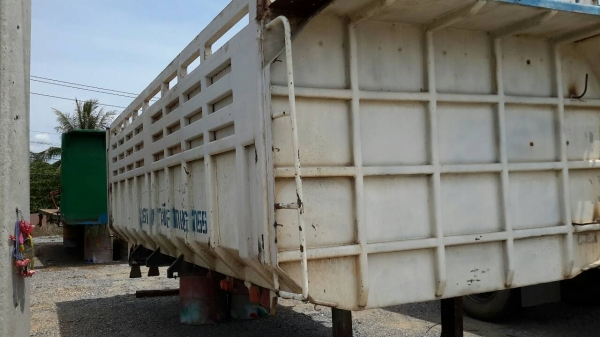 ขายกระบะเปล่ารุ่นท้องเรือไม่มีดั้ม