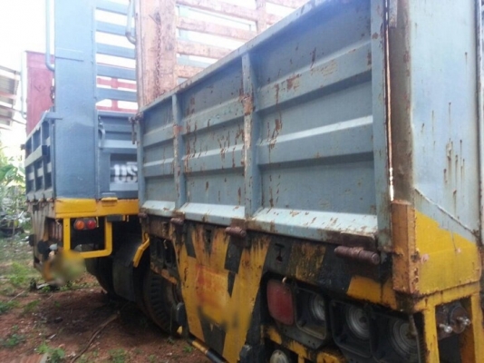 ขายหางพ่วงคอก พนัส 2 เพลา. ปี 33  ( มีขาย 2 หาง. )   สนใจติดต่อ  081 - 6079515