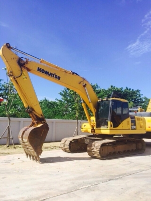 ขายด่วน KOMATSU PC200-7 ไมล์8,XXXชม. รถสวยค่ะ