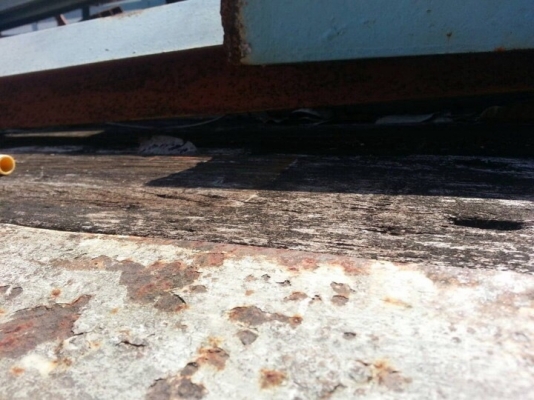 ขายหาง พื้นเรียบ 2 เพลา. ปี 33  สนใจติดต่อ 081 - 6079515