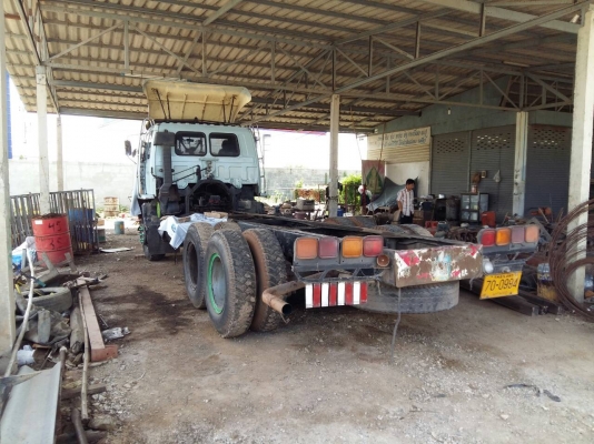 ขายหัวกับแชทซี ISUZU ROCKY FVM 32MR 195 แรงม้า เพลาเดียว ห้างแท้