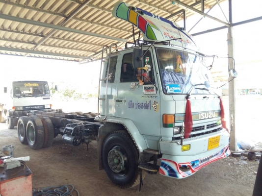 ขายหัวกับแชทซี ISUZU ROCKY FVM 32MR 195 แรงม้า เพลาเดียว ห้างแท้
