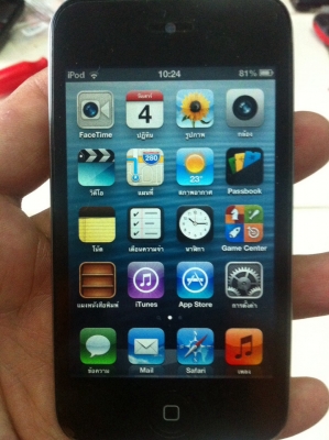 ipod touch GEN4 8GB กล้องหน้า กล้องหลัง ใช้งานได้ปกติทุกอย่าง สภาพไมเคยตกหล่น มีรอยขนเมว ไม่ให้อุปกรณ์ มือ2
