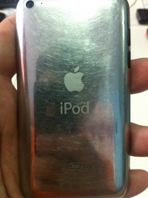 ipod touch GEN4 8GB กล้องหน้า กล้องหลัง ใช้งานได้ปกติทุกอย่าง สภาพไมเคยตกหล่น มีรอยขนเมว ไม่ให้อุปกรณ์ มือ2 ipod touch GEN4 8GB กล้องหน้า กล้องหลัง ใช้งานได้ปกติทุกอย่าง สภาพไมเคยตกหล่น มีรอยขนเมว ไม่ให้อุปกรณ์ มือ2