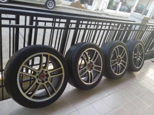 ขายแม็กสวย ซามูไร Lenso พร้อมยาง 215-45-R17 สภาพสวย ไม่คด ไม่ดุ้ง ทั้งชุดราคา7900บาท