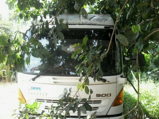 รถฮีโน่ 6 ล้อดั้ม 175 แรงม้า. ปี 55 ( รถวิ่ง 6x,xxx กม. )  สนใจติดต่อ  081 - 6079515