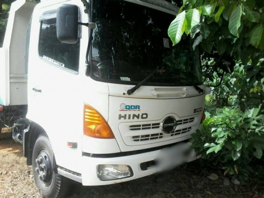 รถฮีโน่ 6 ล้อดั้ม 175 แรงม้า. ปี 55 ( รถวิ่ง 6x,xxx กม. )  สนใจติดต่อ  081 - 6079515