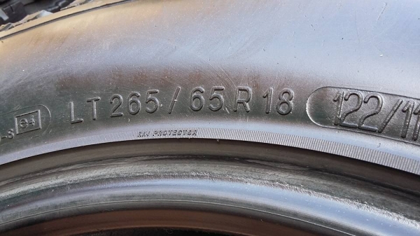 ขายยาง bf 265/65/18 จำนวน 1 ชุดครับ ลองดูเผื่อท่านใดสนใจ