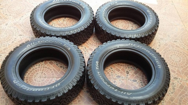 ขายยาง bf 265/65/18 จำนวน 1 ชุดครับ ลองดูเผื่อท่านใดสนใจ