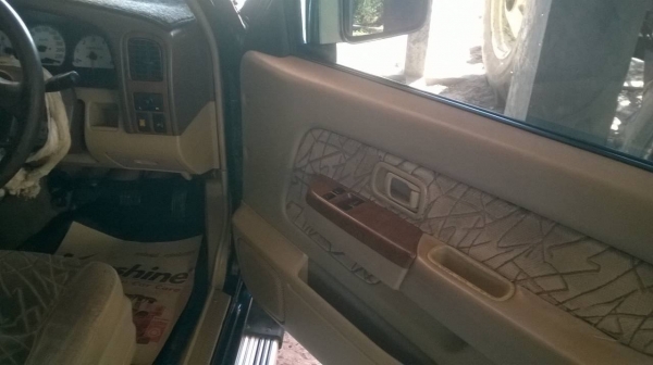 ขาย NISSAN FRONTEIR 3.0 ปี 2004/2547 คัสซีสวยตลอดเส้น เครื่องดี แอร์ พาวเวอร์ กระจกไฟฟ้า ทะเบียนพร้อมโอนครับ