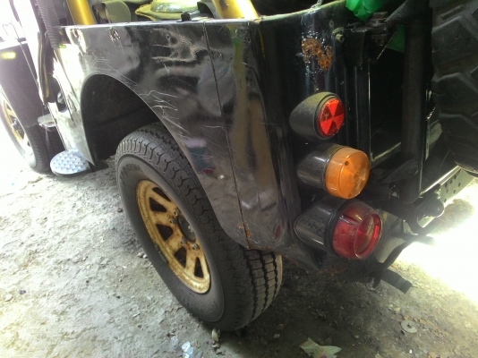 จิ๊ปมิตซู J54  4dr5  4x4  ดีเซลแบบแห้งๆๆแรง ประหยัด ช่วงลางแน่น พร้อมใช้  เอาไปแต่งหล่อ  วิ่งน้อย