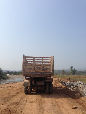 ขายรถบรรทุก 10 ล้อดัมพ์ ISUZU DECA 270 EURO1 ( ต่อรองราคาได้ )