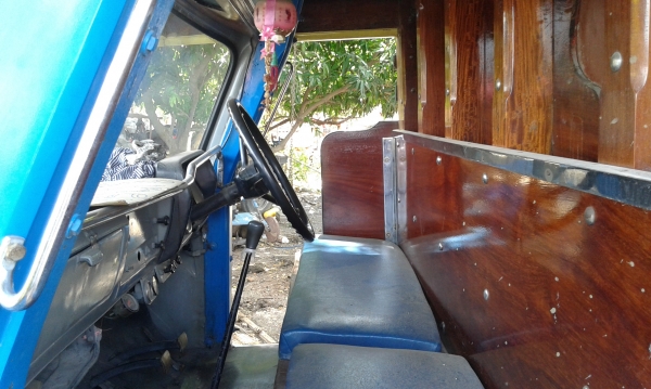 ISUZU สิบล้อหน้ายาว เพลาเดียว