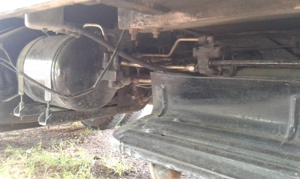 ISUZU สิบล้อหน้ายาว เพลาเดียว