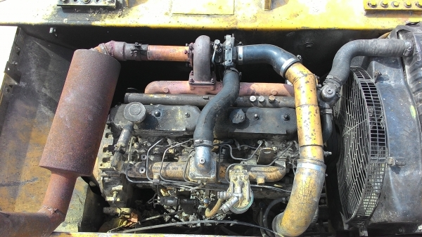 รถแบคโฮ CAT 320 V2 มีลายหัวแย๊กซ์ รถพร้อมใช้งาน ในราคาต่อรองได้