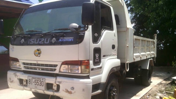 ขายดั้ม5คิว ISUZU 195แรง เครื่องดี แคชซีสวย สภาพพร้อมใช้งาน เอกสารพร้อมโอน สนใจโทร 090-8588220คุณนะ 093-3258446คุณบิว ID:narong498 หรือFacebook ตลาดรถมือสอง คุณนะ หรือเข้าดูสินค้าอื่นๆได้ที่ www.truck.in.th/498 หรือเพจFacebook ณรงค์ ซื้อขายรถมือสอง (เว็บไ