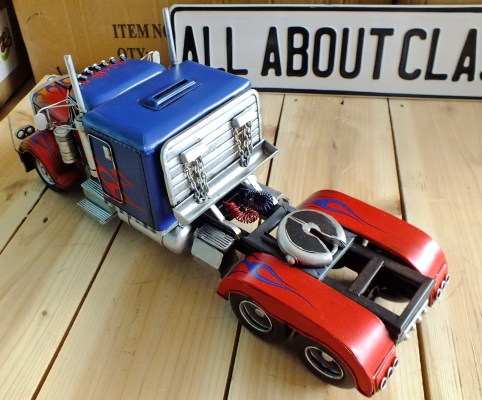 โมเดลสังกะสีรถคลาสสิค แนวอเมริกัน โมเดลสังกะสีรถคลาสสิค แนวอเมริกัน