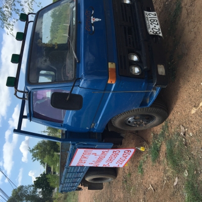 รถหกล้อ