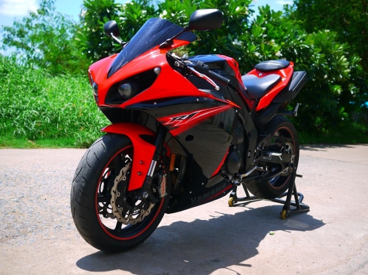 ขาย Yamaha R1 ปี 2014 พร้อมทะเบียนแท้ เครื่องสดๆ