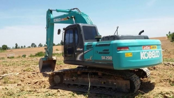 ขาย KOBELCO  SK200-8  YN12  SUPER-X