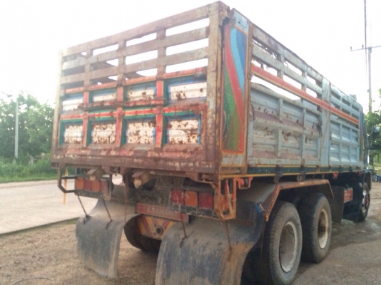 ขายด่วนรถ10ล้อดั๊ม