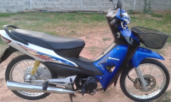 ขายเวฟ100s ปี50 ทะเบืยนเต็ม-15500บาทมี2คัน ขายเวฟ100s ปี50 ทะเบืยนเต็ม-15500บาทมี2คัน