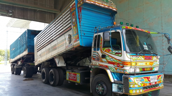 ขายรถพ่วง 22 ล้อ แม่-ลูก กระบะเนียมคอกเกษตรดั้ม อู่.ซีทีทรัค ISUZU 320 ปี.ส.ค.50 รถสวยมาก สนใจรีบจองด่วน