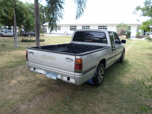 ขายรถกระบะ ISUZU TFR SPACECAB SLX ปี36 พวงมาลัยพาเวอร์โรงงาน เครื่องดีรถเดิมบางทั้งคัน เครื่องนิ่งมากครับประหยัดน้ำมันสุดๆ ช่วงล่างแน่นปึกครัชชีเดิมสวยไม่มีผุ เอกสารพร้อมโอน+ภาษีพรบ 2559 สีบอร์นเงินสวยๆ+แอร์เย็นจัด+ชีดีMP3 USB +ล้อแม๊กยางดี4เส้น+แม๊กไลเนอ