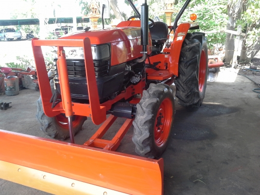 ขายครับคูโบต้าL4508ปรับสภาพพร้อมใช้งานมีดันหน้าใหม่ผานพรวน7ลูกทะเบียนพร้อมโอน