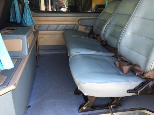 ขาย รถตู้ VIP หลังคาสูง