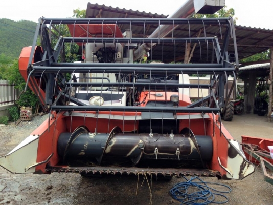 ขายรถเกี่ยวคูโบต้า DC60