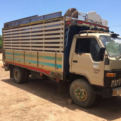 ขาย6ล้อกะบะเนียมดั้มเดิมๆครับ