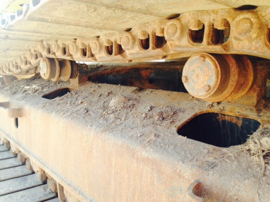 ขายรถแบคโฮ KOMATSU PC200-7 เอกสารอินวอย 8000 ชม.ราคา 1900000